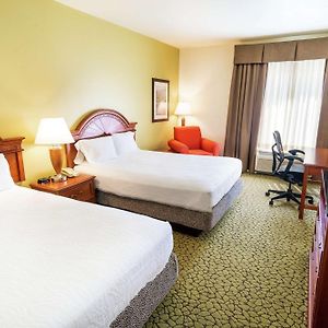 Queen Suite Hearing accessible